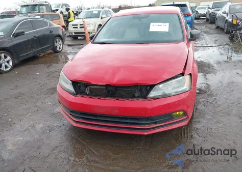 2016 Volkswagen Jetta 1.8T Sport from USA, damaged, VIN 3VWD17AJXGM332661